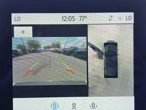 Used 2020 Ford Explorer Platinum w/ Premium Technology Package image 25