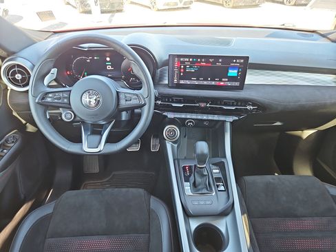 Used 2024 Alfa Romeo Tonale Veloce image 6