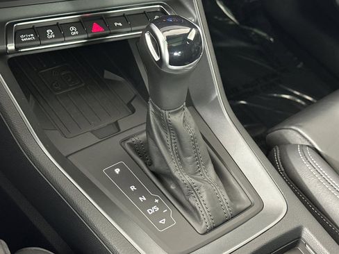 Used 2025 Audi Q3 2.0T Premium image 20
