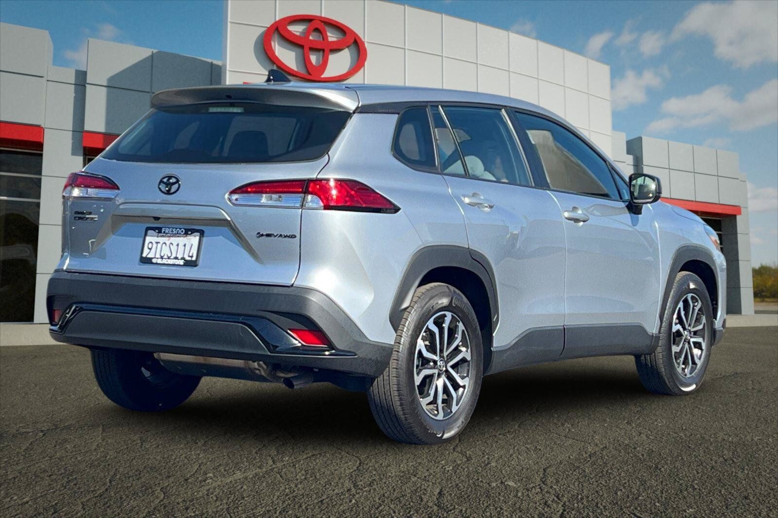 Certified 2025 Toyota Corolla Cross AWD Hybrid image 3