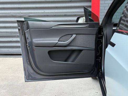 Used 2023 Tesla Model X Plaid image 13