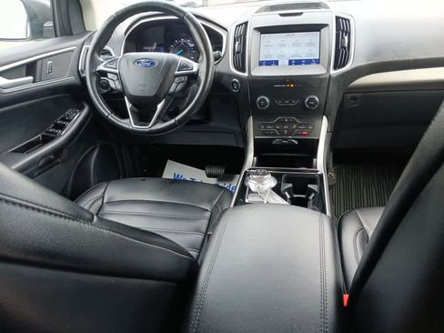 Used 2020 Ford Edge SEL w/ Cold Weather Package image 24