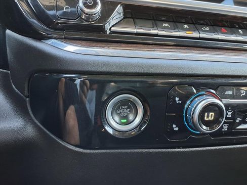 Used 2024 GMC Sierra 1500 SLE w/ Enhanced Capability Package image 31