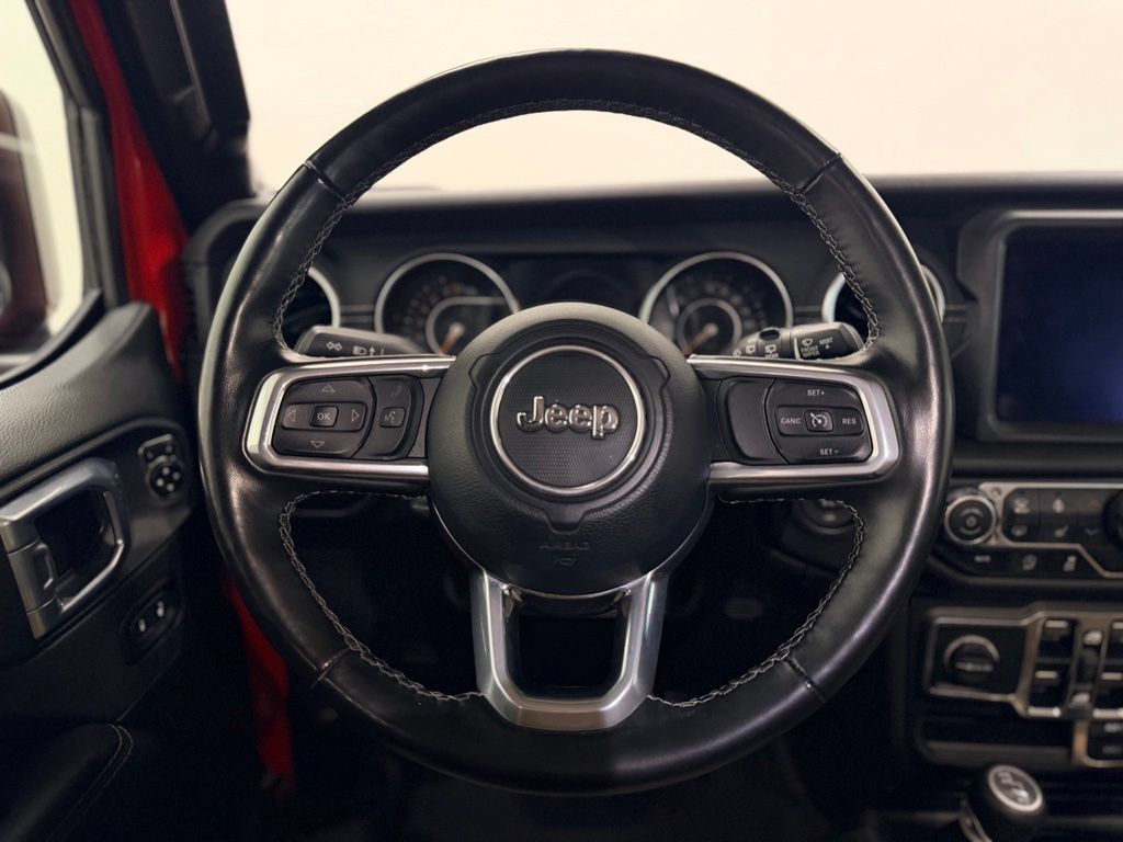 Used 2021 Jeep Wrangler Unlimited Sahara w/ Uconnect 4C Nav & Sound Group AWD/4WD image 15