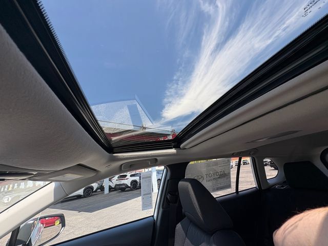 New 2026 Toyota Corolla Cross LE w/ Moonroof Package FWD image 26
