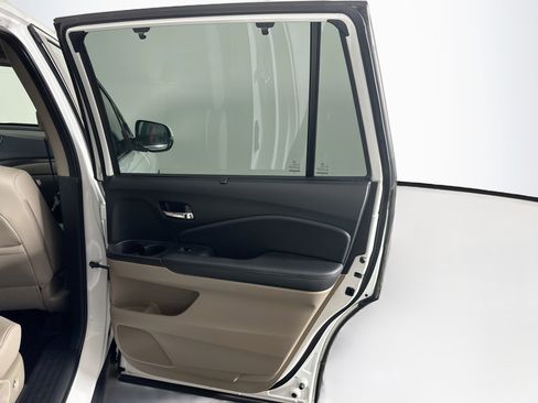 Used 2022 Honda Pilot EX-L image 31