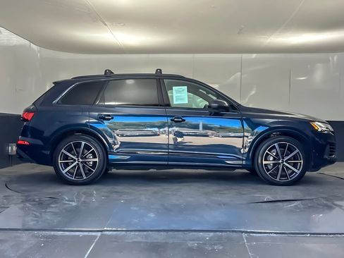 Used 2023 Audi Q7 3.0T Prestige w/ Prestige Package AWD/4WD image 2