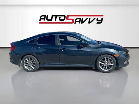 Used 2019 Honda Civic EX-L image 8