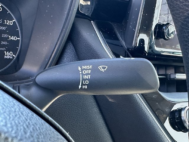 Used 2023 Toyota Corolla LE FWD image 27