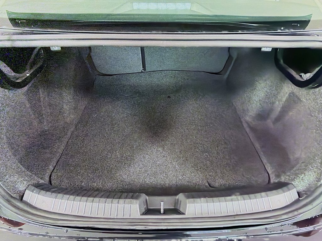 Used 2025 Volkswagen Jetta SE FWD image 26