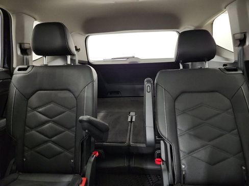 Certified 2025 Volkswagen Atlas SE w/ Panoramic Sunroof Package image 29