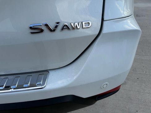 Used 2019 Nissan Rogue SV w/ Sun & Sound Touring Package image 25