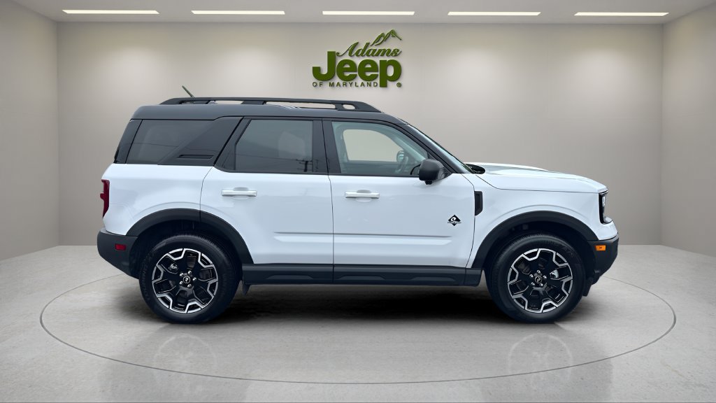 Used 2025 Ford Bronco Sport Outer Banks w/ Outer Banks Tech Package+ AWD/4WD image 4