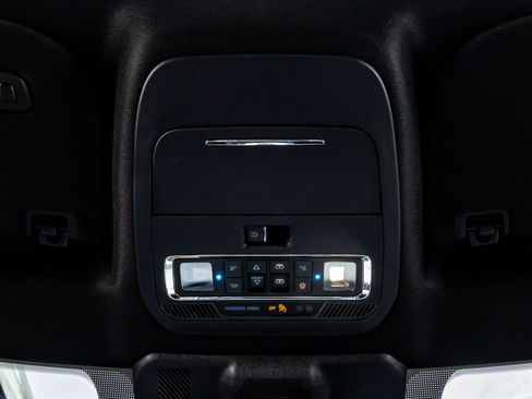 Used 2024 Ford F150 Platinum w/ Equipment Group 702A High image 26