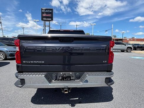 Used 2022 Chevrolet Silverado 1500 LT AWD/4WD image 4