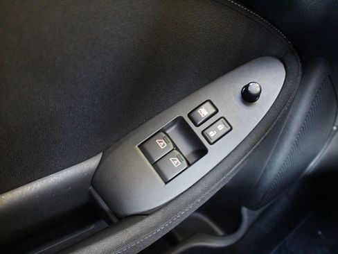 Used 2010 Nissan 370Z Coupe image 10