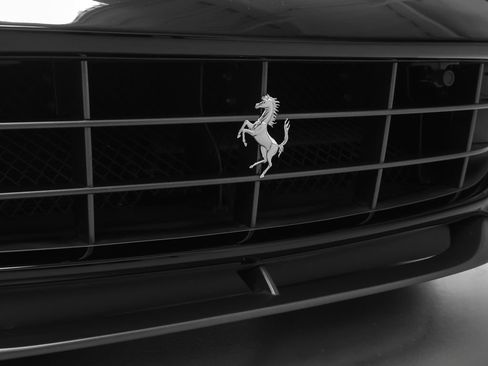 Certified 2017 Ferrari F12 Berlinetta RWD image 5