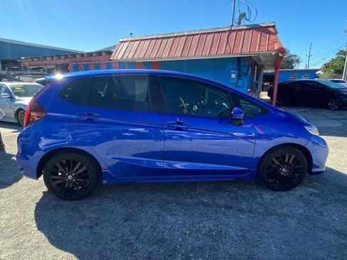 Used 2019 Honda Fit Sport image 4