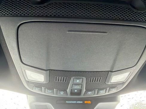Used 2023 Ford Expedition Limited RWD image 33