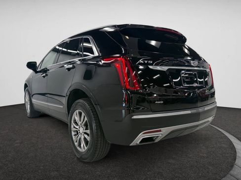 Certified 2022 Cadillac XT5 Premium Luxury w/ LPO, Floor Liner Package image 3