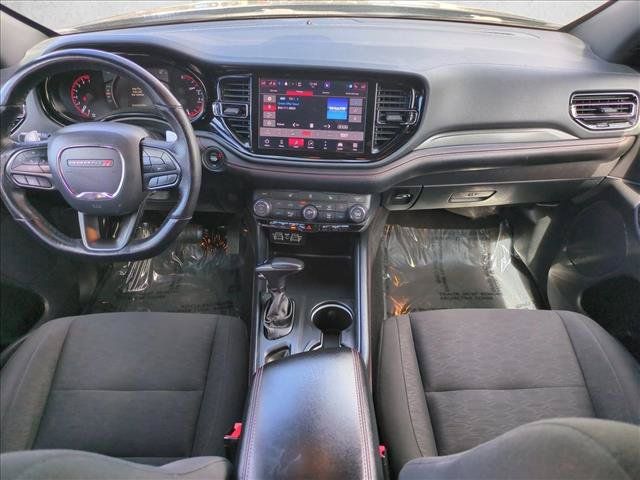 Used 2025 Dodge Durango GT AWD/4WD image 17