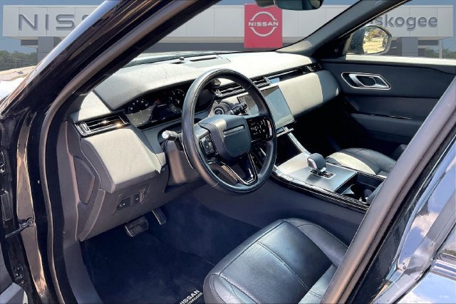 Used 2025 Land Rover Range Rover Velar Dynamic SE AWD/4WD image 17