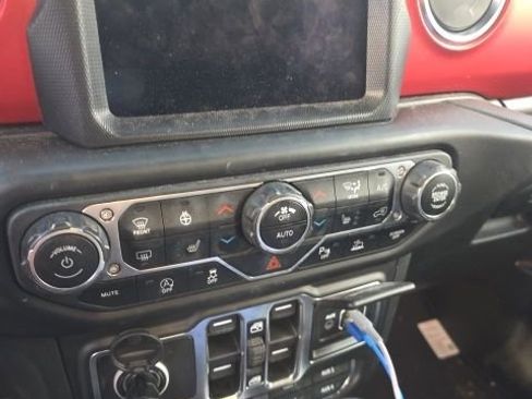 Used 2021 Jeep Wrangler Unlimited Rubicon image 6