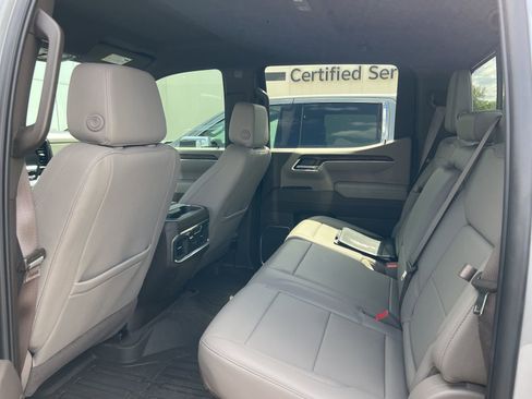 Used 2026 GMC Sierra 1500 SLT w/ SLT Premium Plus Package AWD/4WD image 6
