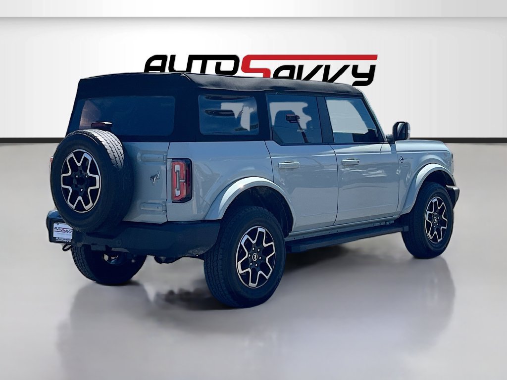 Used 2024 Ford Bronco Outer Banks AWD/4WD image 7