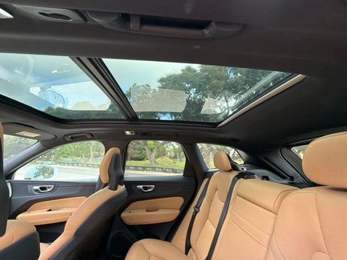 Used 2018 Volvo XC60 T5 Inscription AWD/4WD image 13