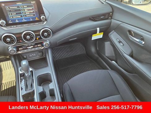 Used 2025 Nissan Sentra SV w/ All-Weather Package FWD image 16