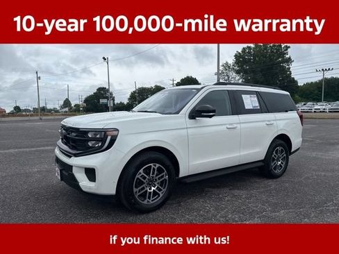 Used 2025 Ford Expedition Active RWD image 3