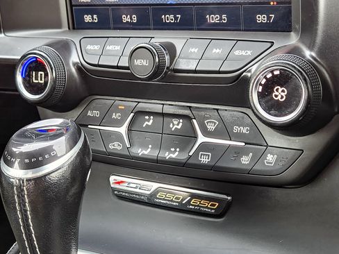 Used 2019 Chevrolet Corvette Z06 image 24