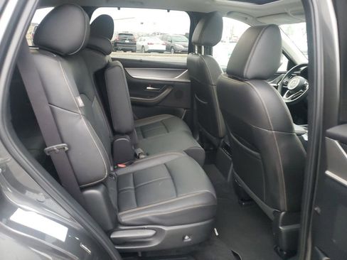 Used 2024 MAZDA CX-90 3.3 Turbo w/ Preferred Plus image 31