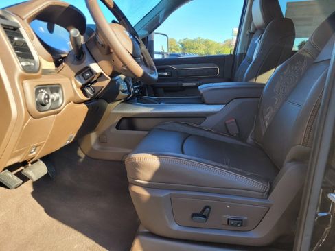 New 2026 RAM 2500 Limited image 2