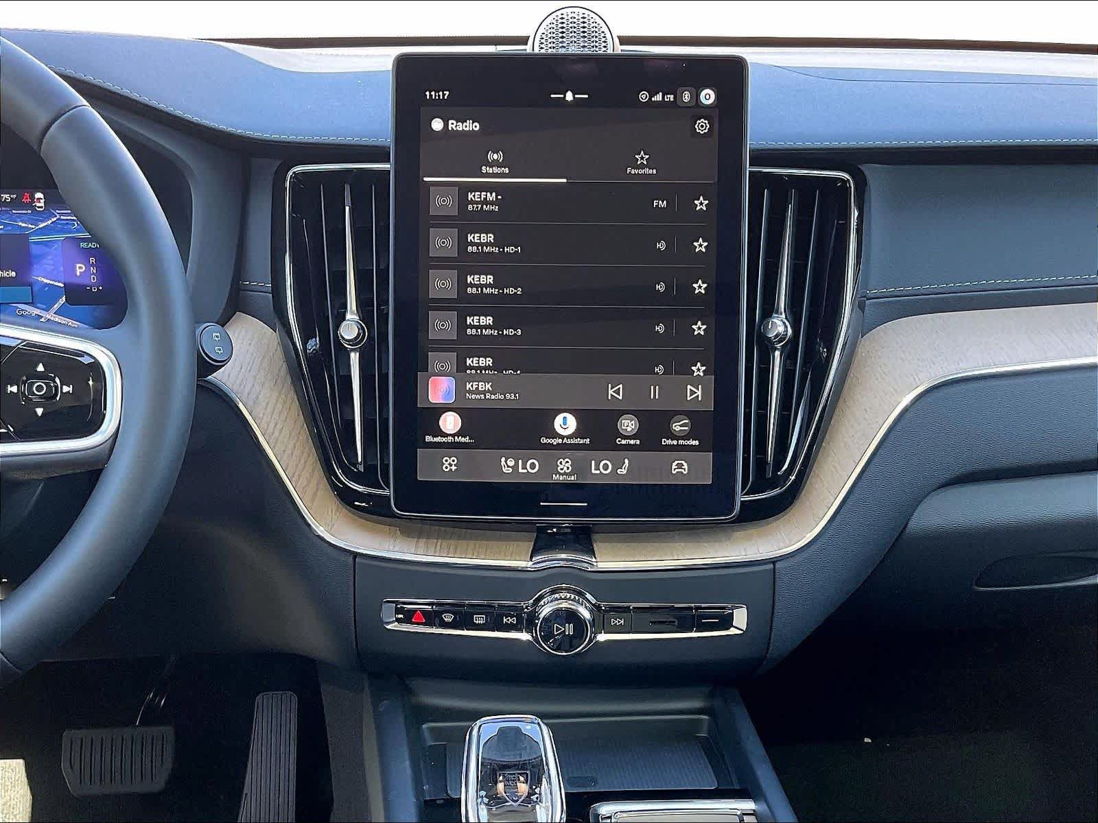 New 2027 Volvo XC60 T8 Ultra AWD/4WD image 9