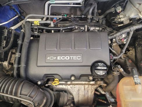 Used 2017 Chevrolet Trax LS image 30