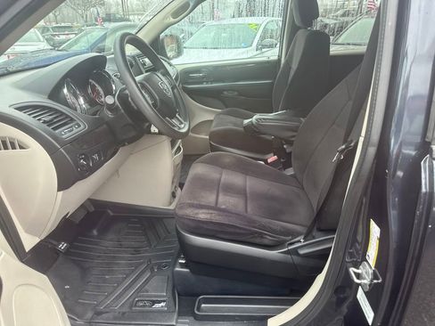 Used 2014 Dodge Grand Caravan SE w/ Quick Order Package 29E SE image 13