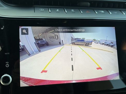 New 2026 Jeep Grand Cherokee L Limited RWD image 15