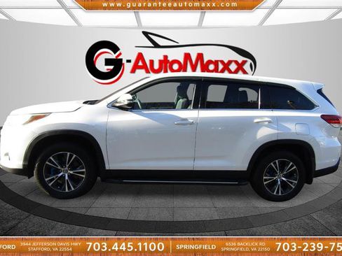 Used 2019 Toyota Highlander LE image 8