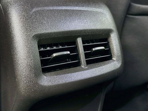 Used 2022 Chevrolet Equinox LT AWD/4WD image 25