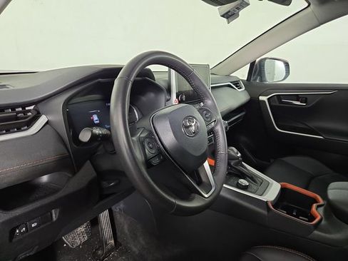 Used 2024 Toyota RAV4 Adventure image 12