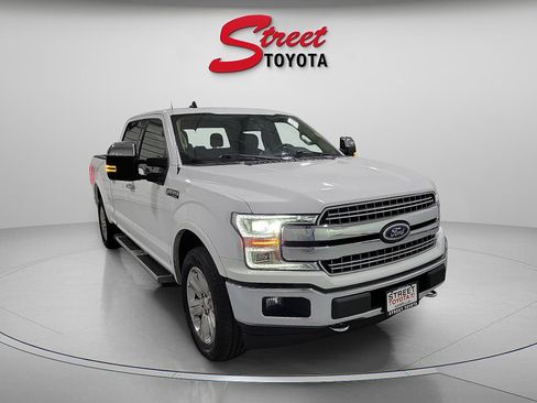 Used 2019 Ford F150 Lariat w/ Equipment Group 502A Luxury image 5