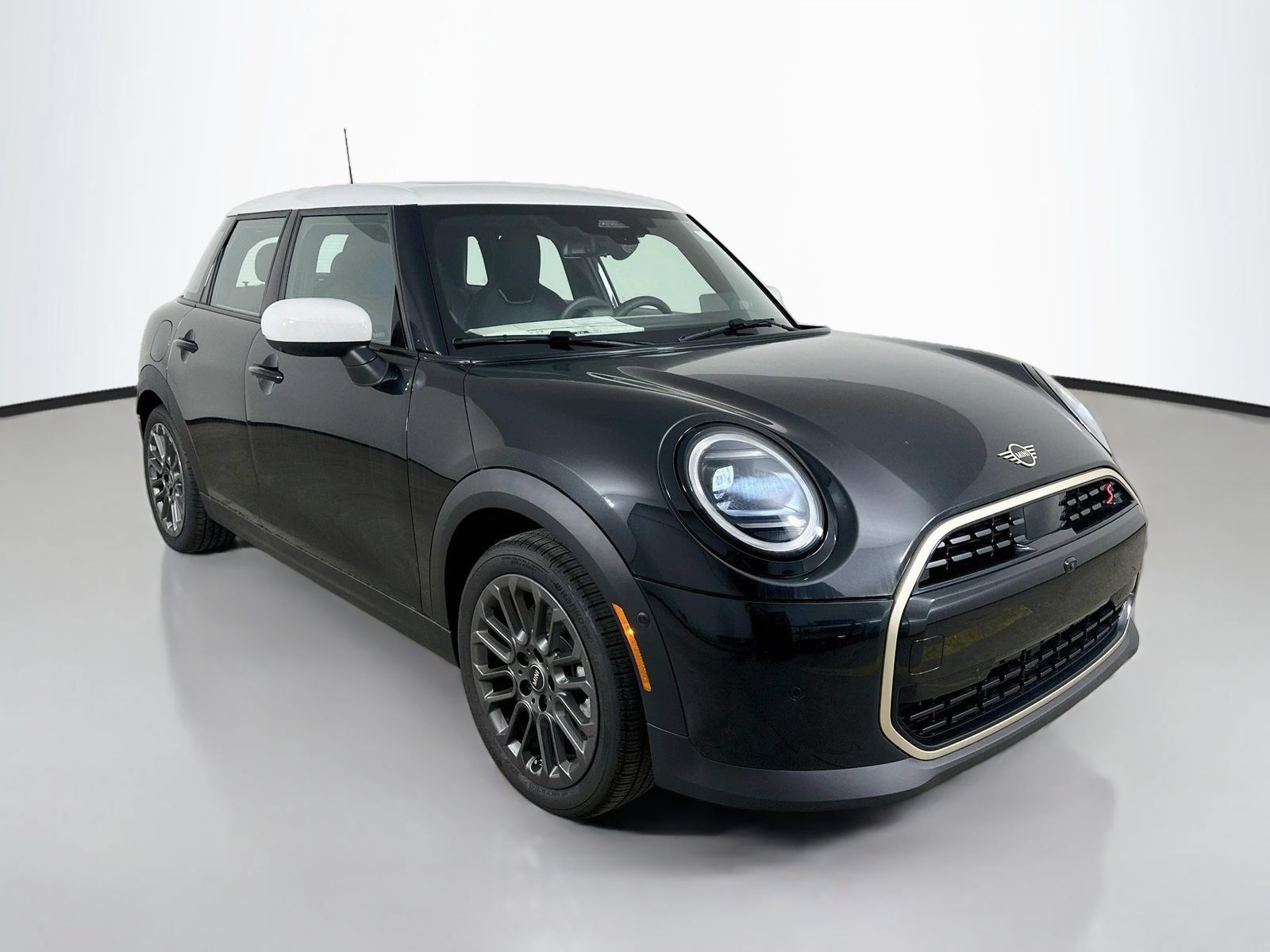 New 2026 MINI Cooper S FWD image 3