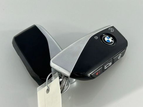 Used 2024 BMW X7 xDrive40i w/ Executive Package AWD/4WD image 43