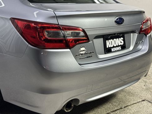 Used 2016 Subaru Legacy 2.5i Limited AWD/4WD image 38