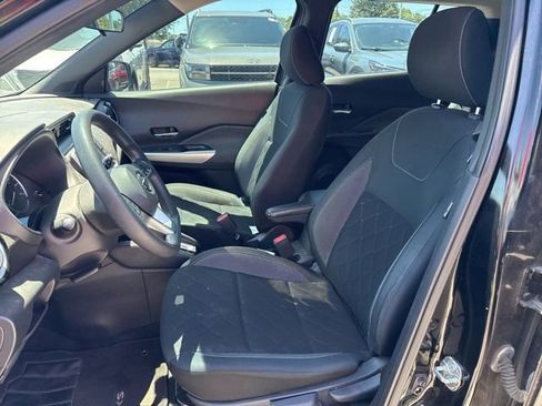 Used 2020 Nissan Kicks SV FWD image 20
