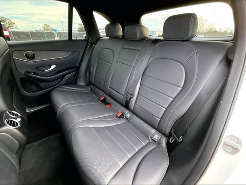 Used 2020 Mercedes-Benz GLC 300 image 20