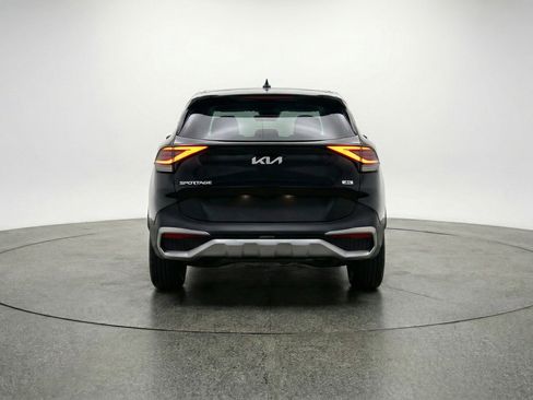 Used 2025 Kia Sportage LX image 7