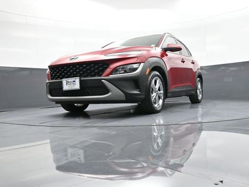 Used 2023 Hyundai Kona SEL w/ Convenience Package image 12